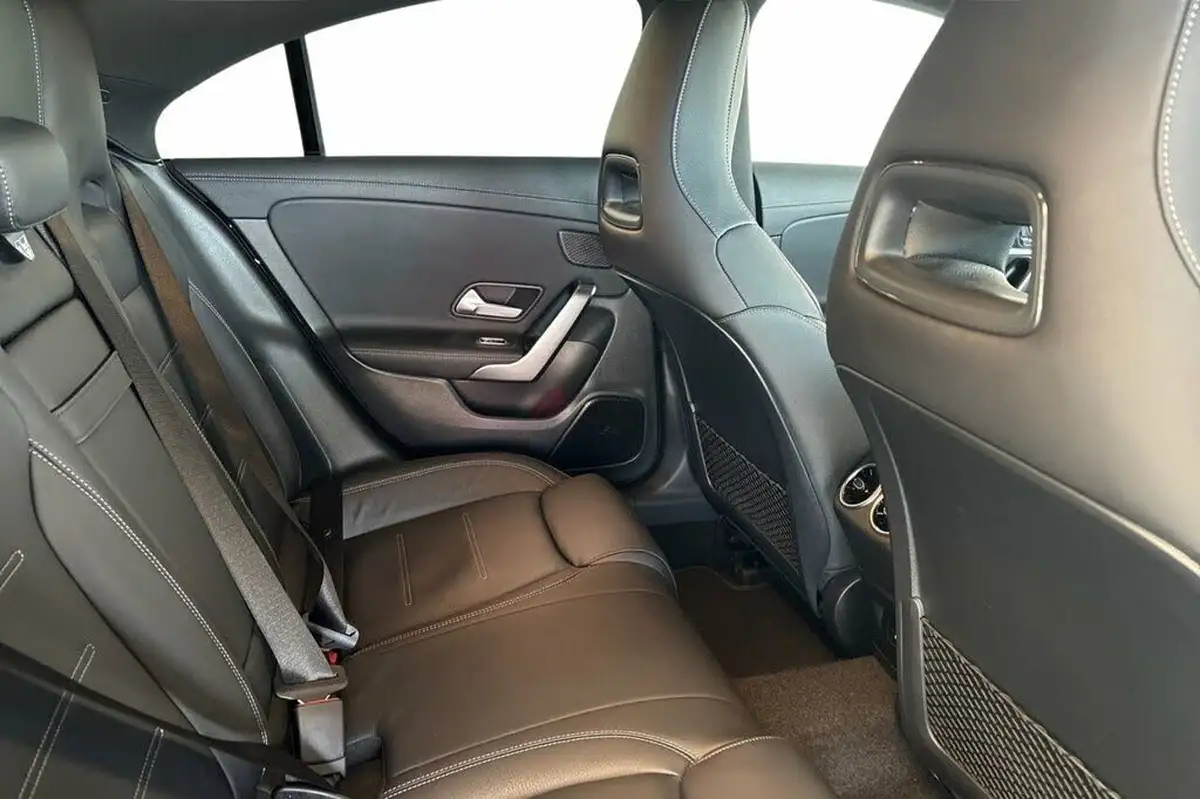 2023-mercedes-benz-cla-13-cla-180-amg-line-premium-plus-coupe-4d-big-9