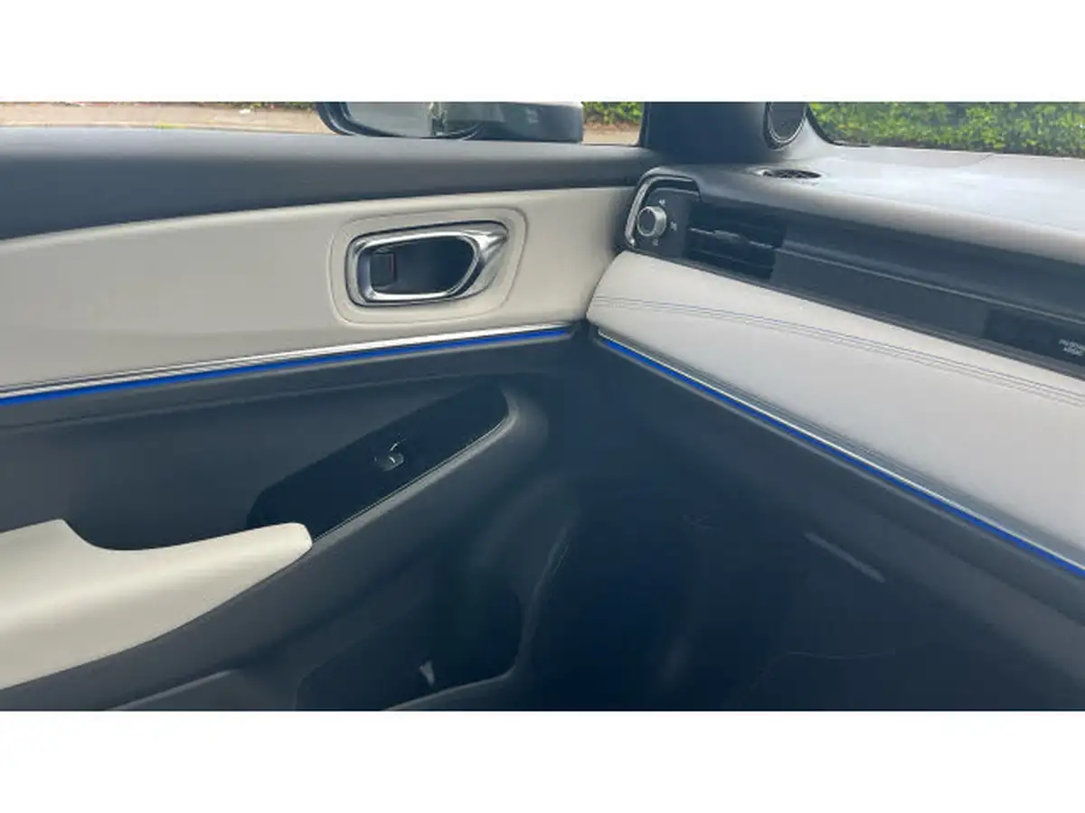 2024-honda-eny1-e-advance-big-22