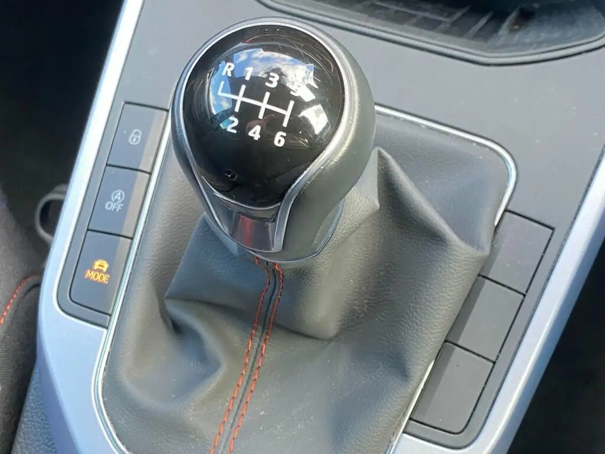 2021-seat-arona-10-tsi-fr-110ps-big-43