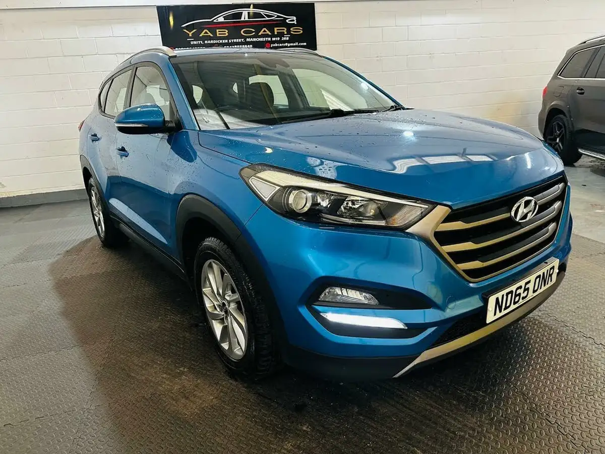 2016-hyundai-tucson-17crdi-blue-drive-se-nav-116ps-big-2