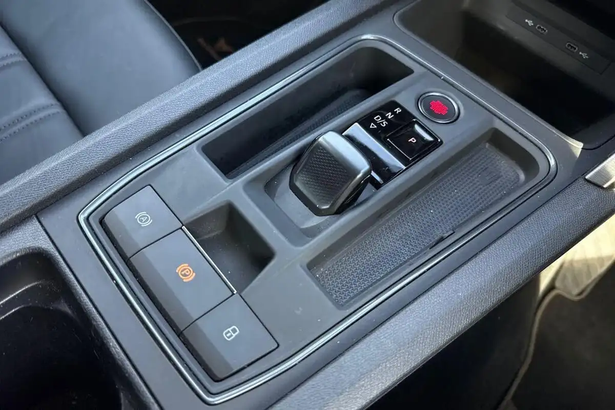 2022-cupra-formentor-15-tsi-v2-dsg-big-18