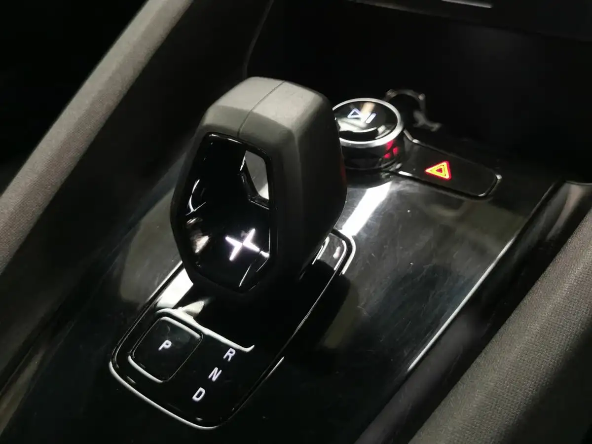 2021-polestar-polestar-2-e-ps2-170kw-long-single-plus-hatchback-big-17