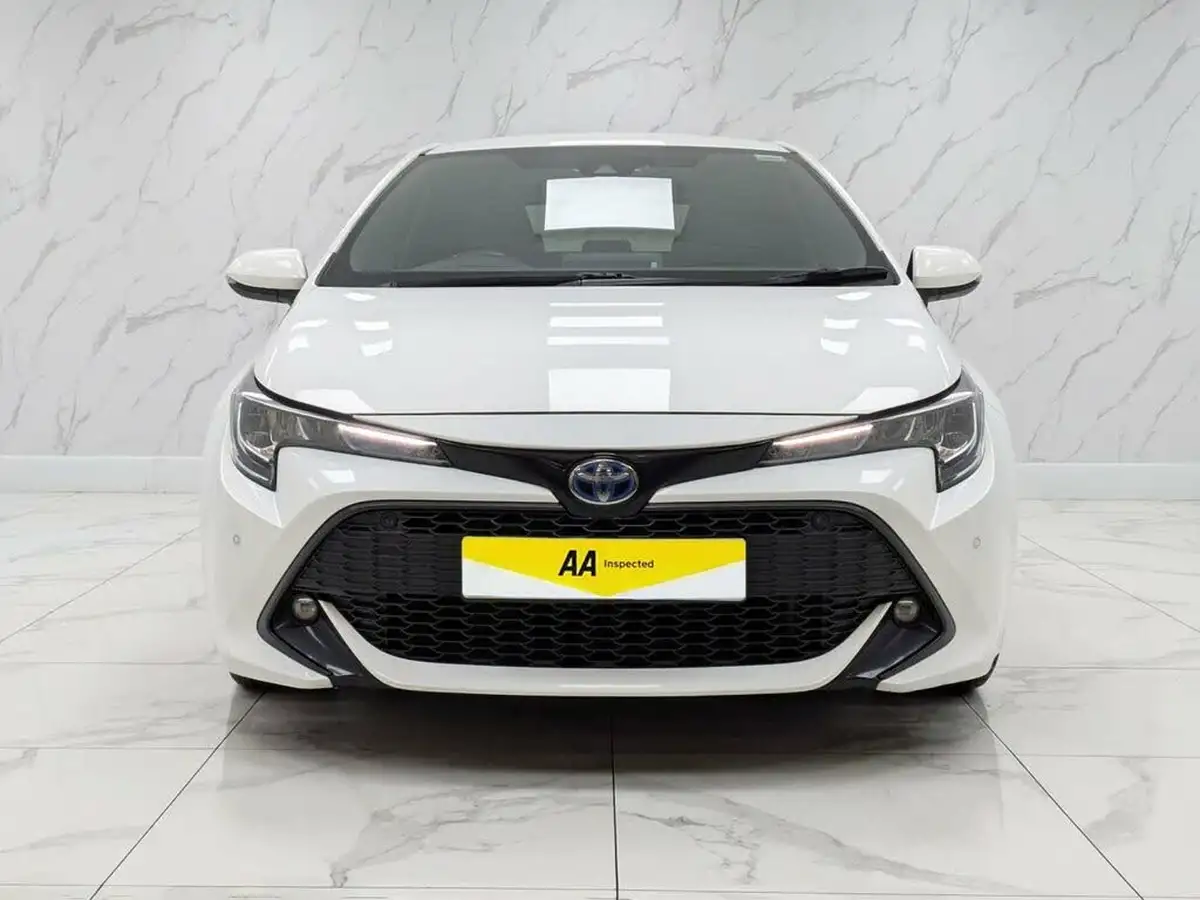2019-toyota-corolla-18-vvt-i-design-trk-hatchback-5d-big-4