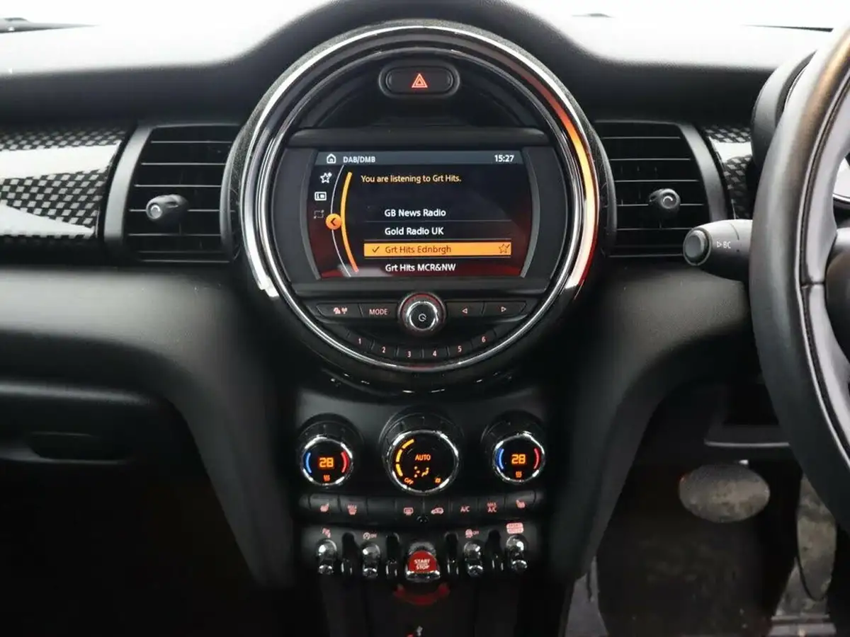 2019-mini-cooper-20-cooper-s-classic-189bhp-hatchback-3d-auto-big-17