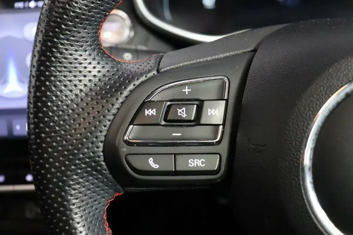 2022-mg-zs-suv-e-trophy-ev-176ps-big-24