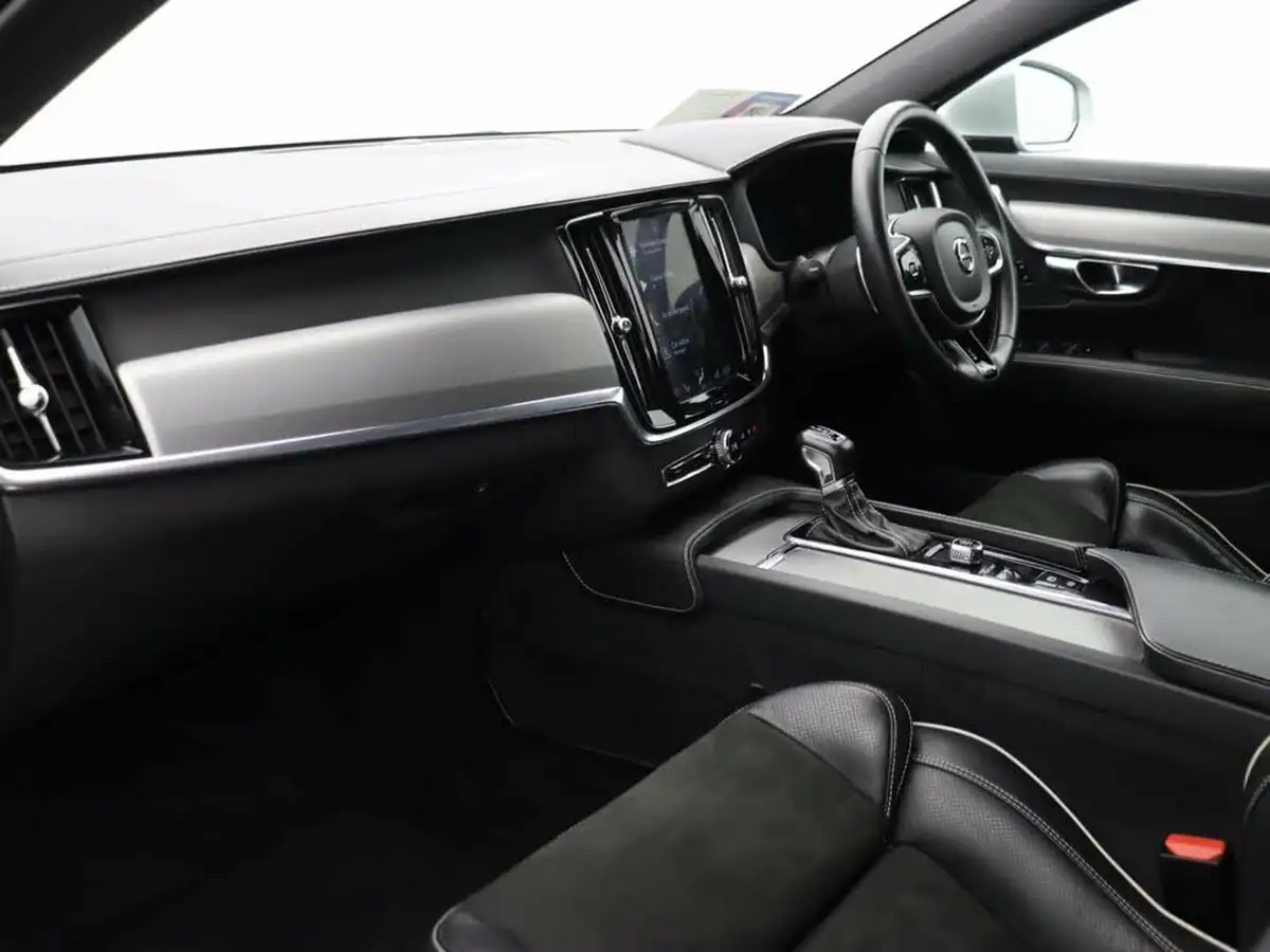 2018-volvo-s90-20td-d4-r-design-big-18