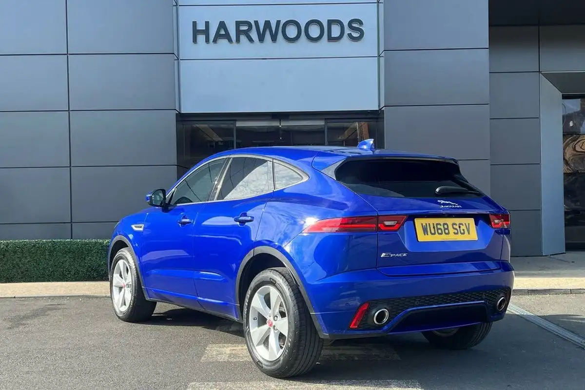 2018-jaguar-e-pace-20-i4d-r-dynamic-s-180ps-awd-auto-big-7