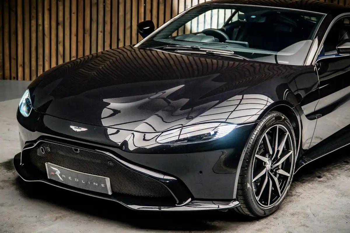 2021-aston-martin-vantage-big-14