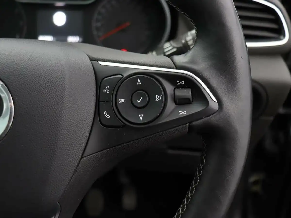 2020-vauxhall-grandland-x-15td-elite-nav-ecotec-blueinjection-big-24