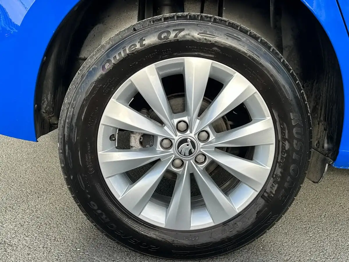 2021-skoda-kamiq-10-tsi-s-big-23