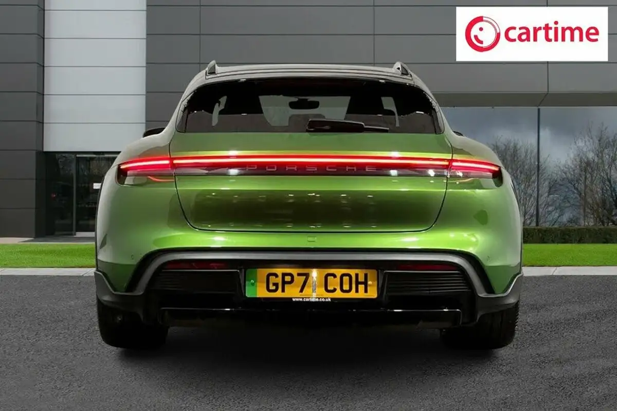 2021-porsche-taycan-e-4s-cross-turismo-awd-big-5