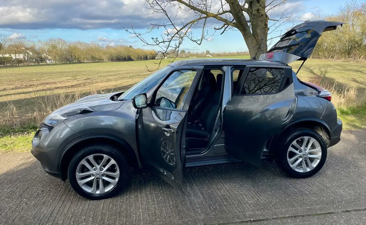 2016-nissan-juke-12-acenta-big-17