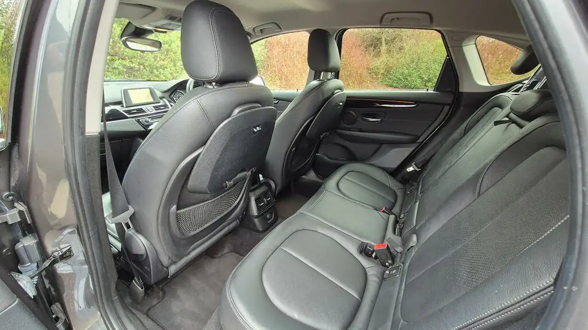 2016-bmw-2-series-20-220i-luxury-192bhp-active-tourer-5d-1998cc-auto-big-16