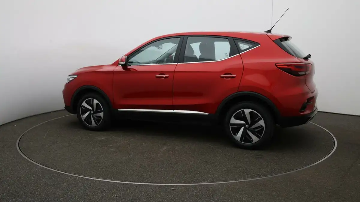 2023-mg-zs-suv-e-se-ev-156ps-long-range-big-39