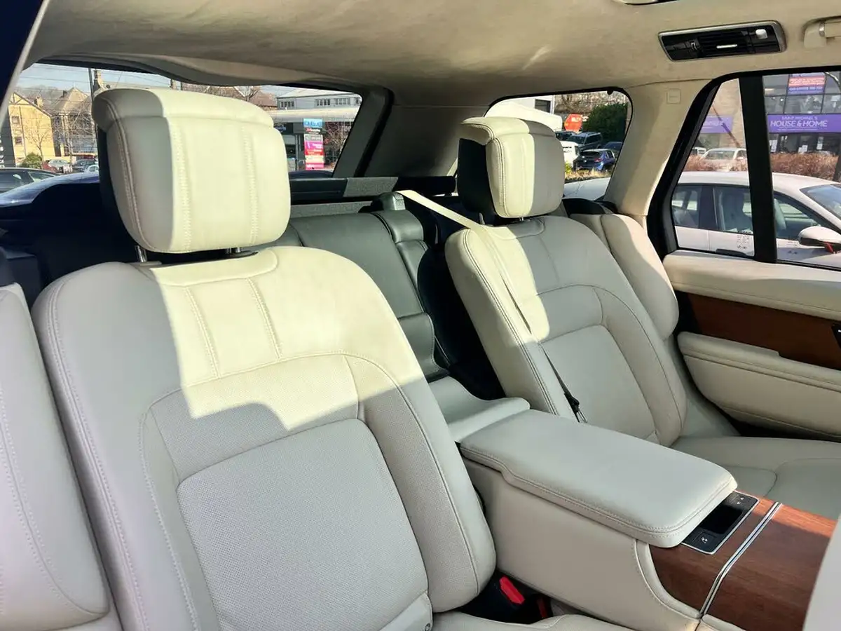 2020-land-rover-range-rover-44-sdv8-autobiography-big-19
