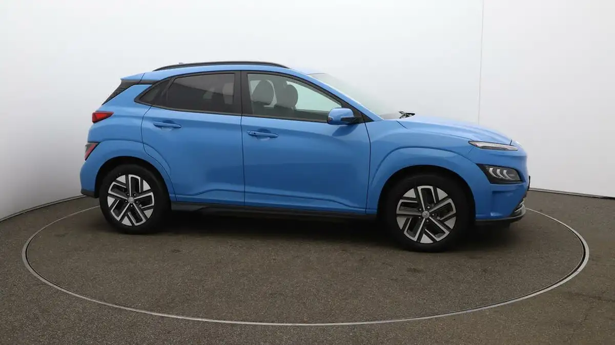 2022-hyundai-kona-e-premium-204ps-64kwh-7kw-obc-big-39