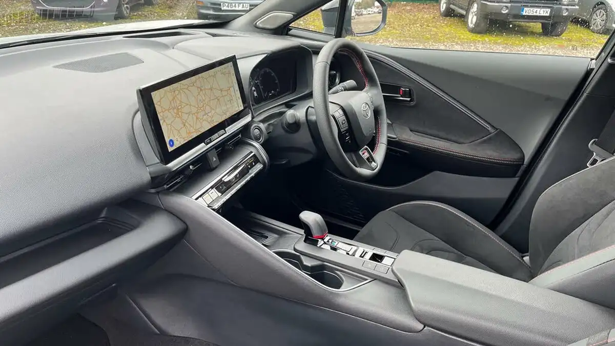 2024-toyota-c-hr-20-vvt-i-gr-sport-220bhp-plug-in-safety-packpremium-pack-big-28