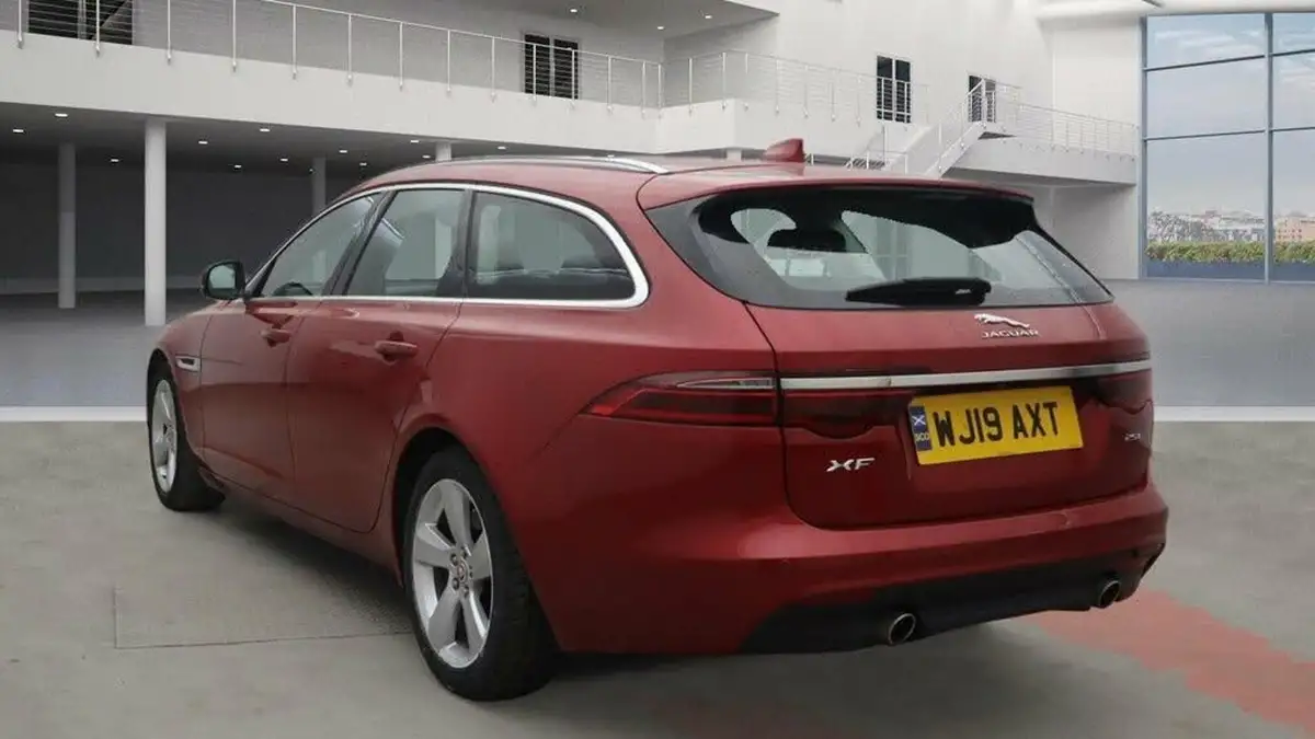 2019-jaguar-xf-20i-portfolio-249ps-ss-sportbrake-5d-big-6