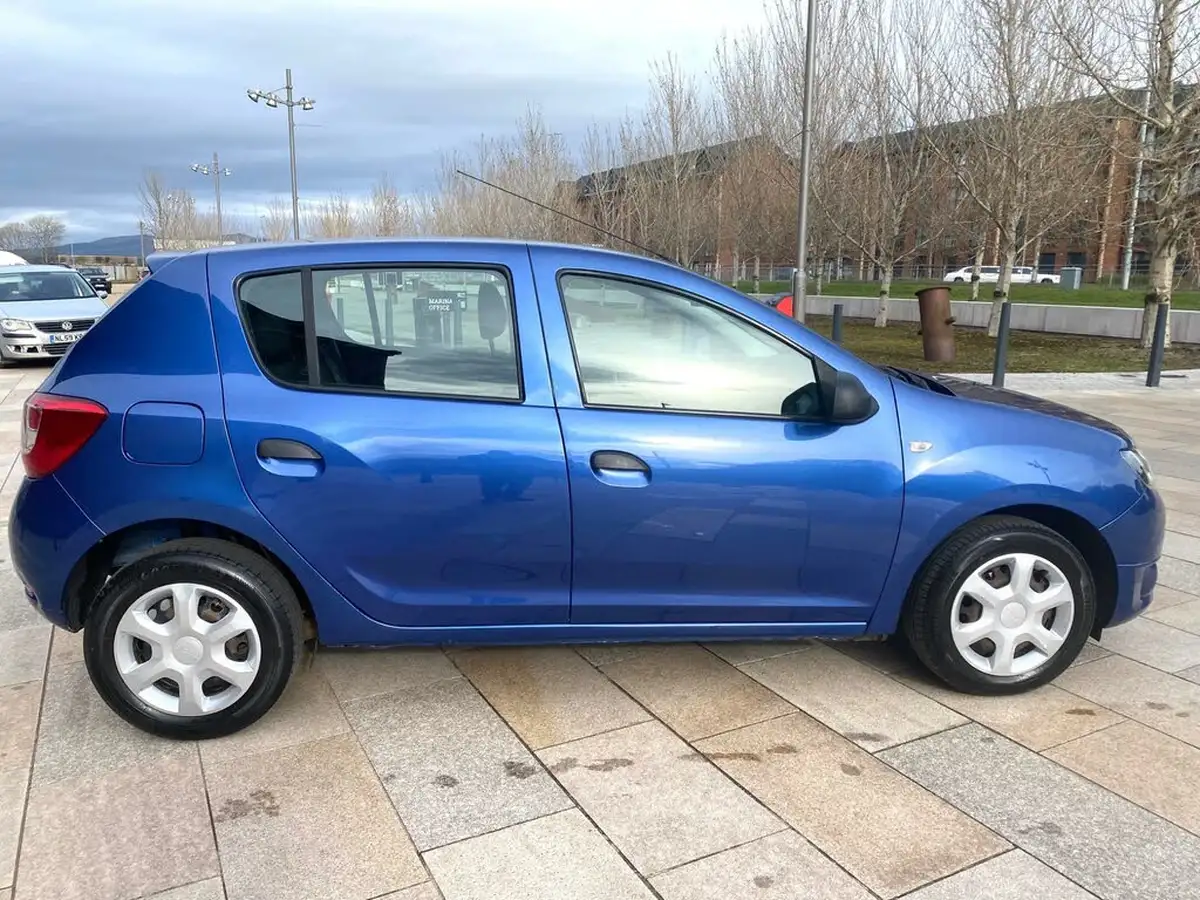 2014-dacia-sandero-12-ambiance-big-7