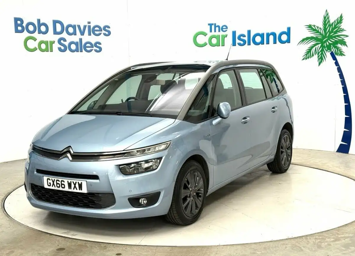 2016-citroen-grand-c4-picasso-16bluehdi-exclusive-eat6-big-2