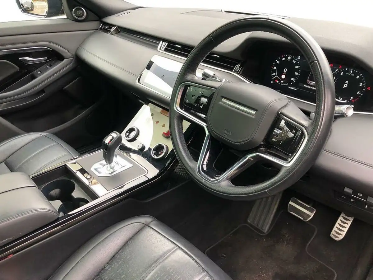 2021-land-rover-range-rover-evoque-15-p300e-r-dynamic-hse-big-5