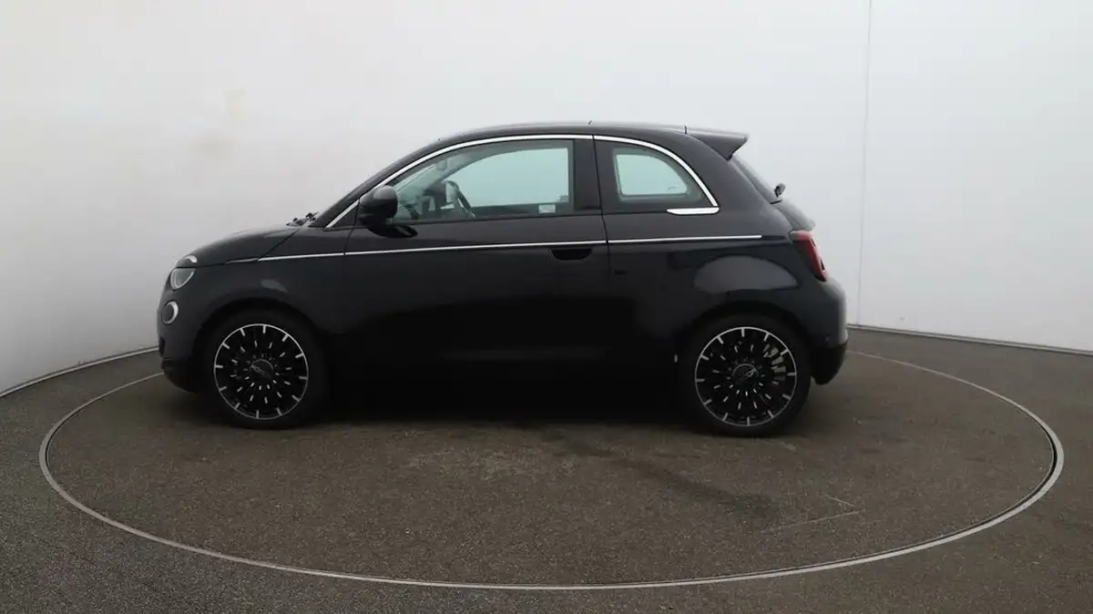 2022-fiat-500-e-la-prima-big-64