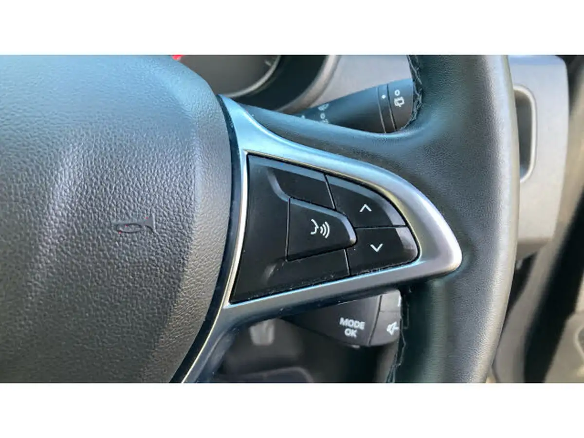2020-dacia-duster-13-tce-comfort-ss-big-30