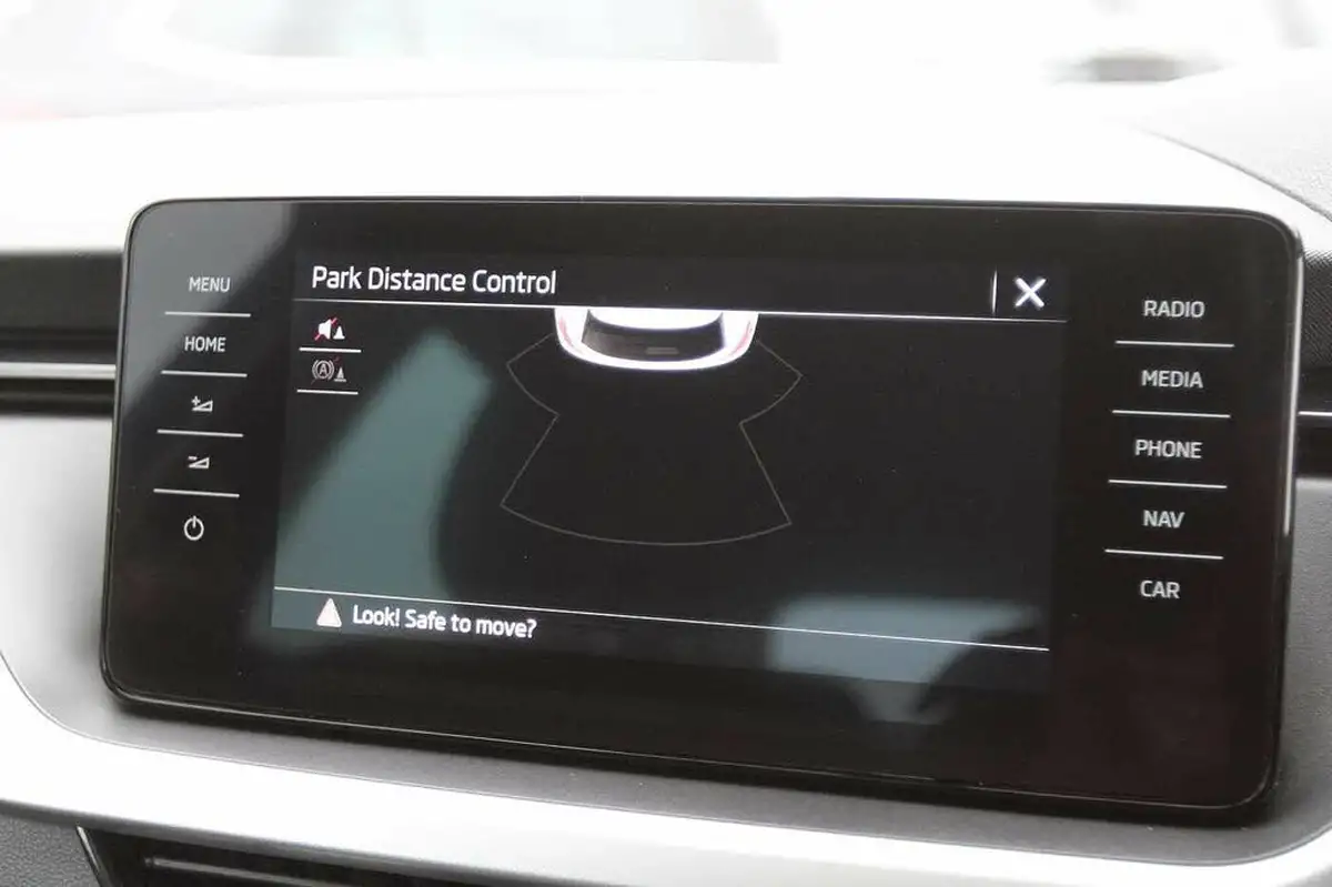 2022-skoda-kamiq-10-tsi-se-drive-111ps-big-15