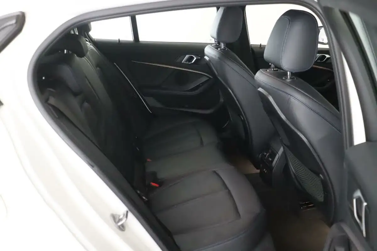 2020-bmw-1-series-20td-118d-m-sport-auto-big-13