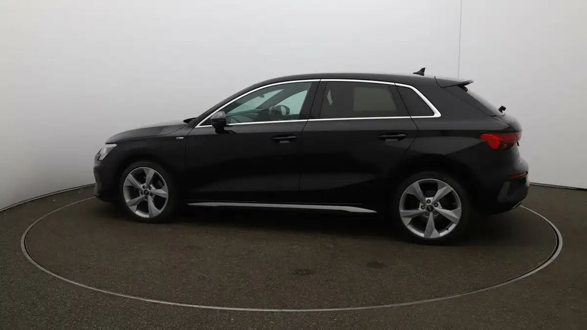 2021-audi-a3-14-40-tfsi-e-s-line-big-50