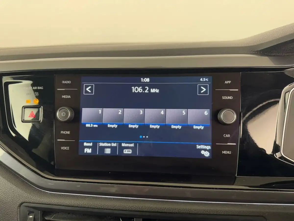 2019-volkswagen-polo-10-tsi-r-line-115ps-big-45