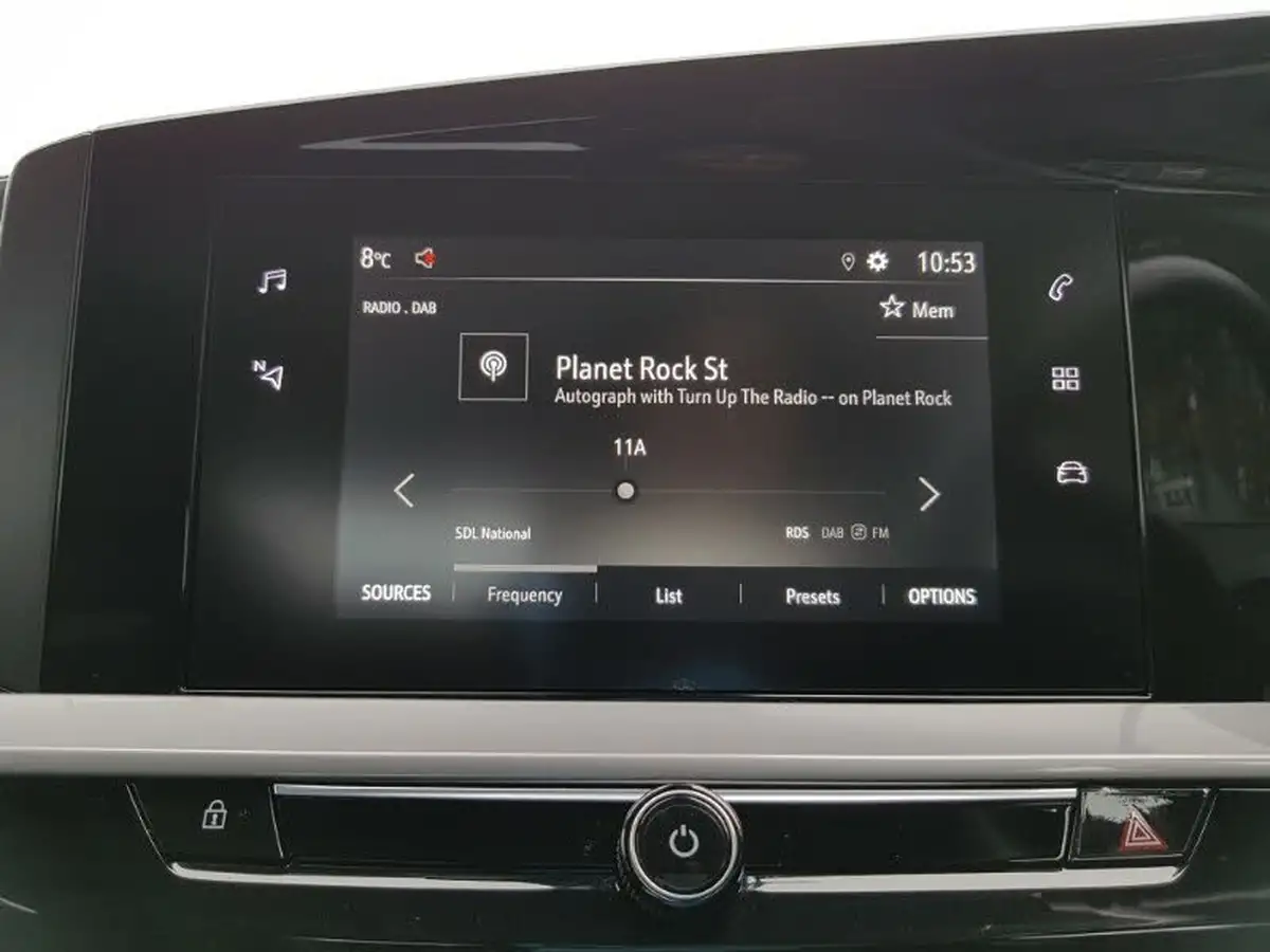 2022-vauxhall-mokka-12-design-130ps-big-16