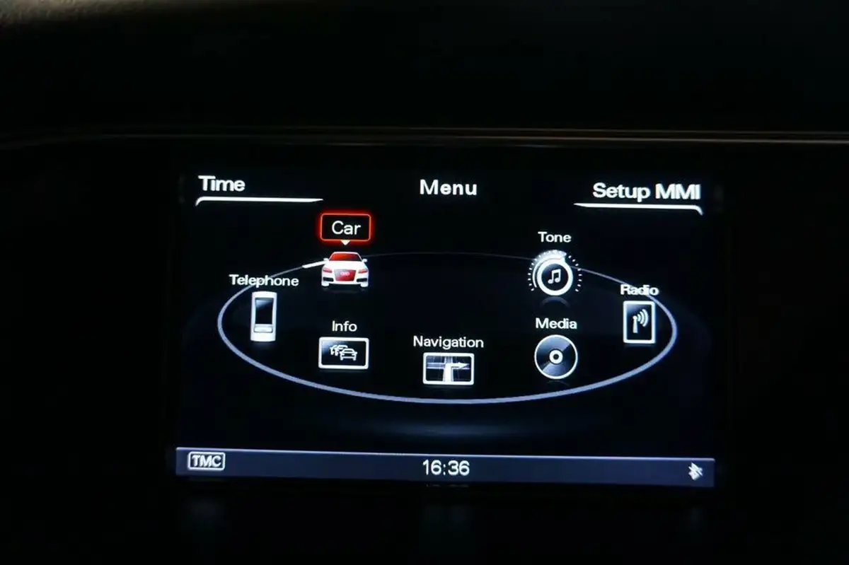 2015-audi-a5-30tdi-s-line-coupe-big-27