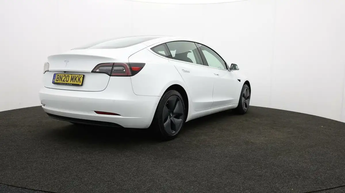 2020-tesla-model-3-e-standard-plus-big-77
