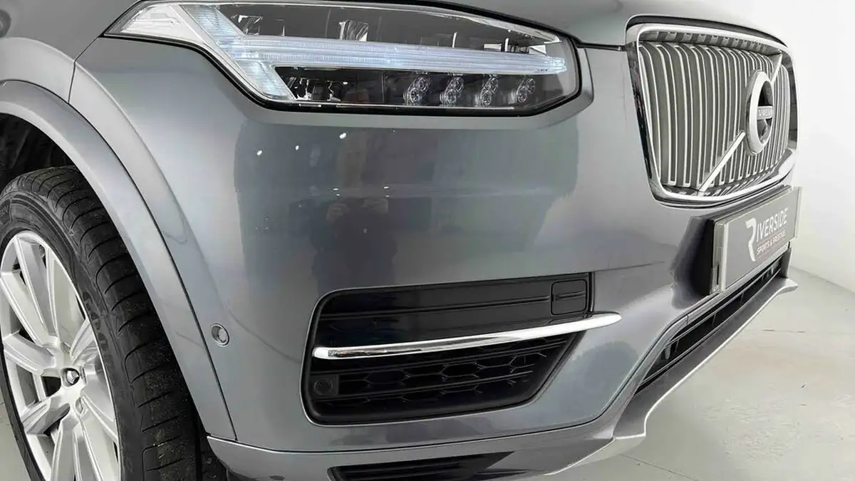 2018-volvo-xc90-20-t8-inscription-384bhp-awd-twin-engine-big-24