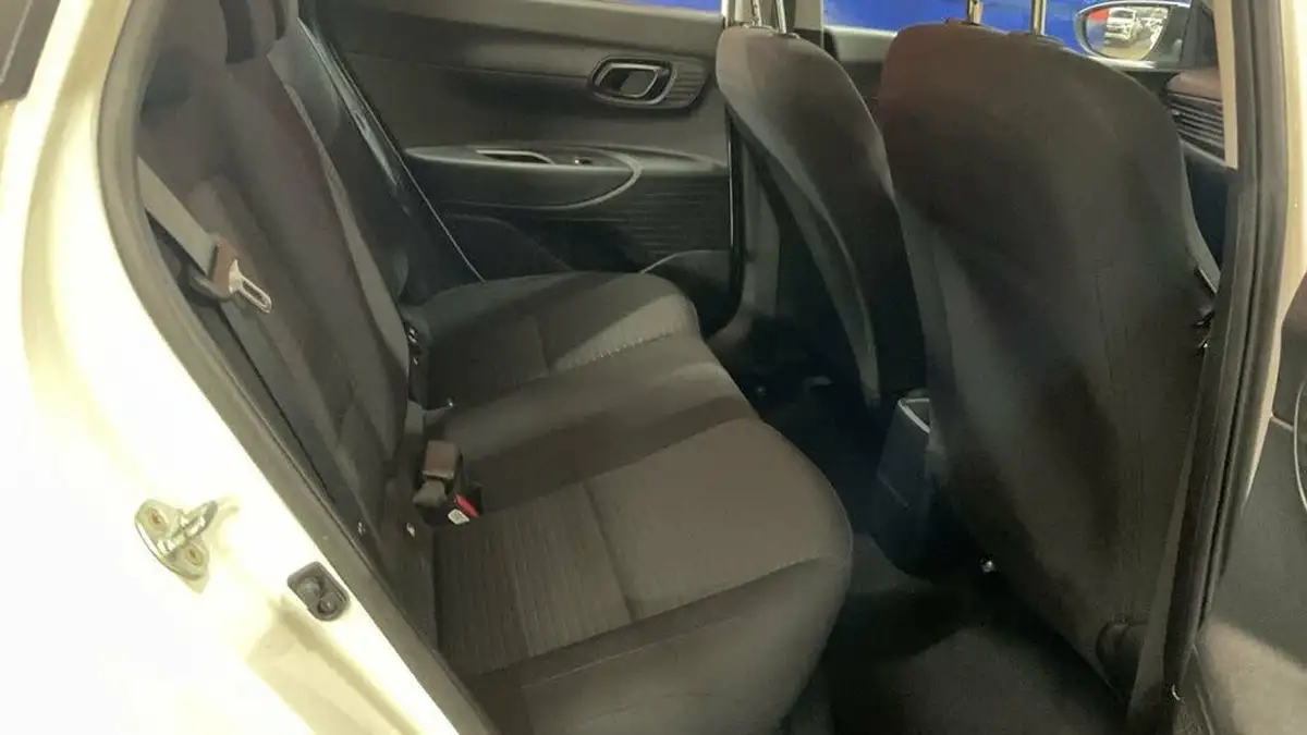 2021-hyundai-i20-10-t-gdi-se-connect-eclutch-imt-big-5