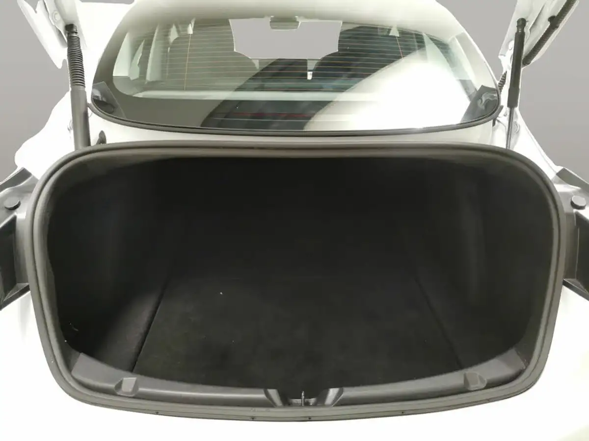 2021-tesla-model-3-e-long-range-awd-big-33