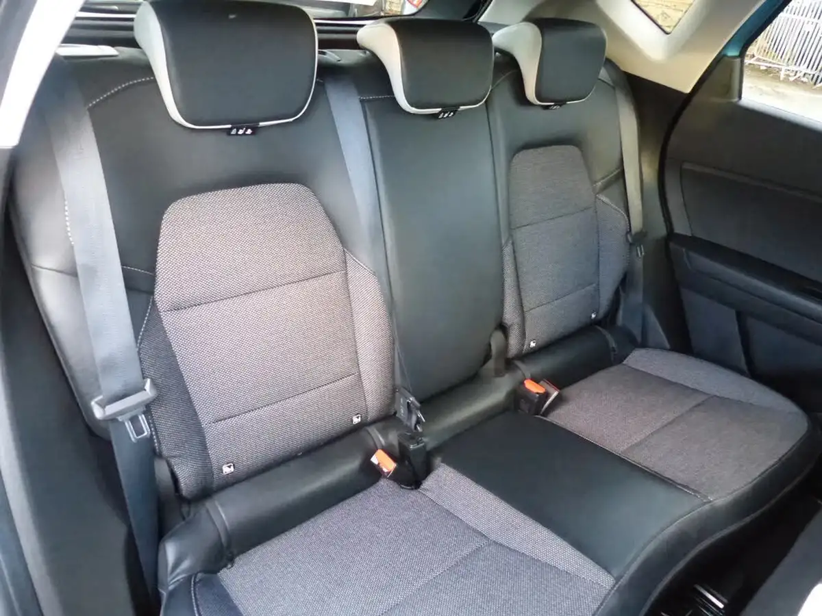 2021-renault-captur-13-tce-s-edition-140ps-edc-auto-big-8
