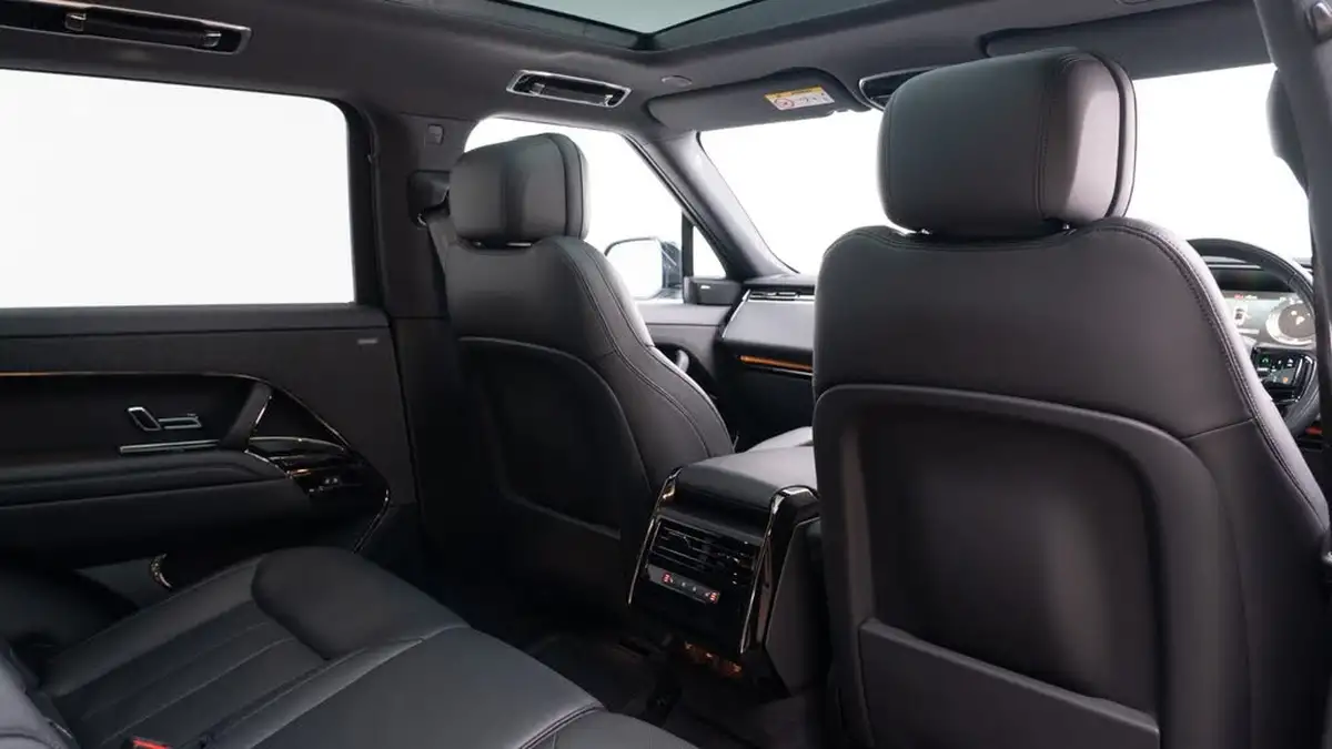 2023-land-rover-range-rover-sport-30-d300-dynamic-se-big-18