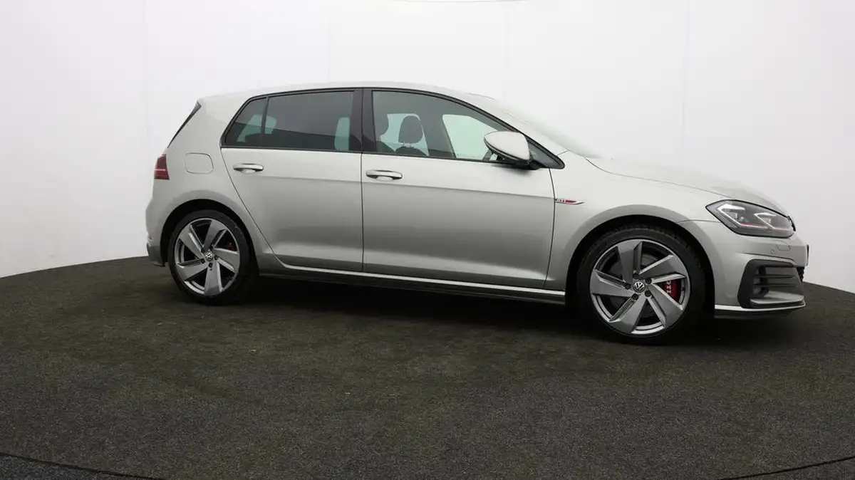 2019-volkswagen-golf-20-tsi-gti-performance-5d-big-36