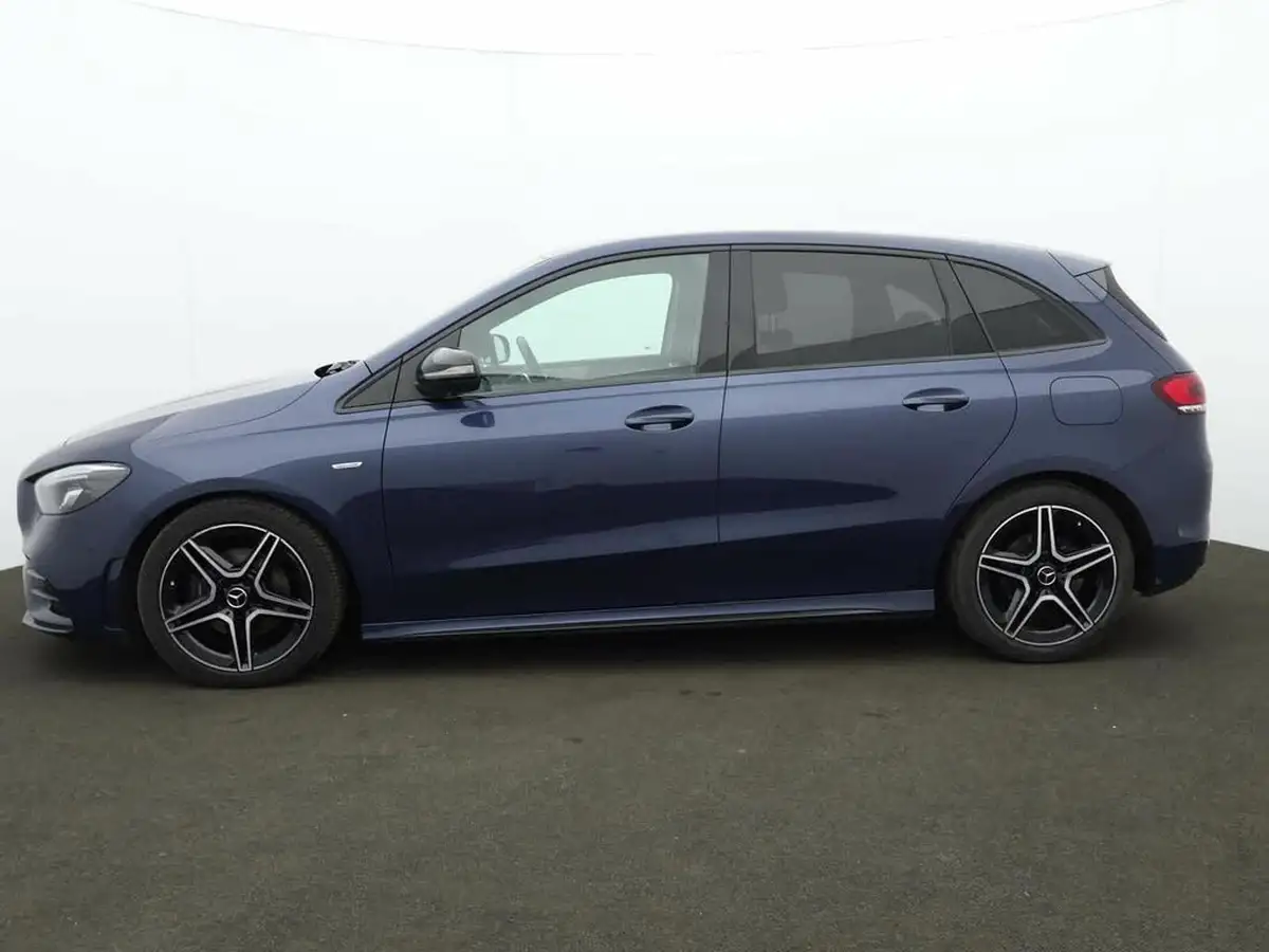 2022-mercedes-benz-b-class-20d-b200d-amg-line-edition-executive-big-4
