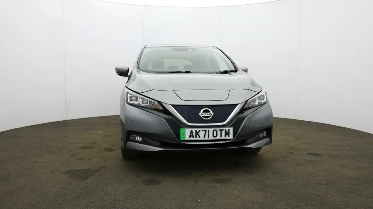 2021-nissan-leaf-e-e-tekna-big-44