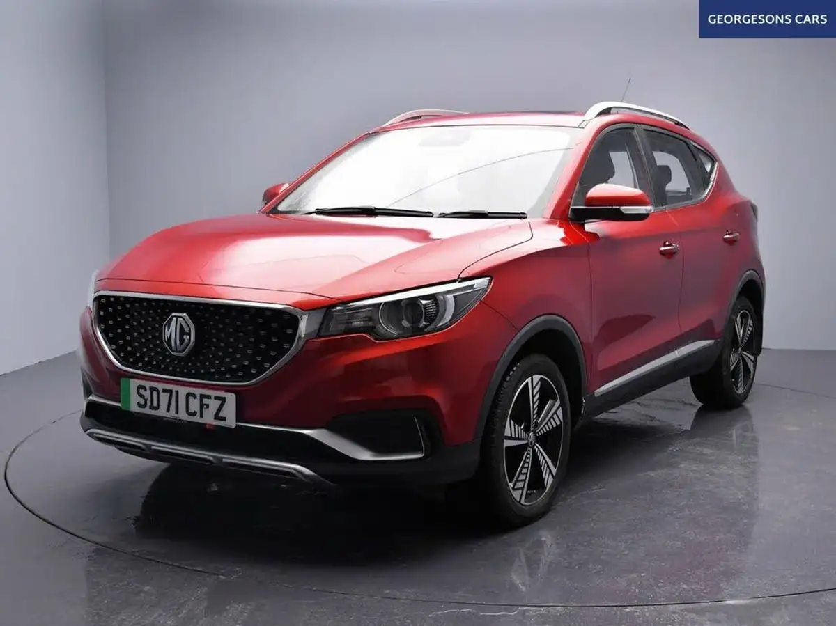 2021-mg-zs-suv-e-exclusive-ev-big-3