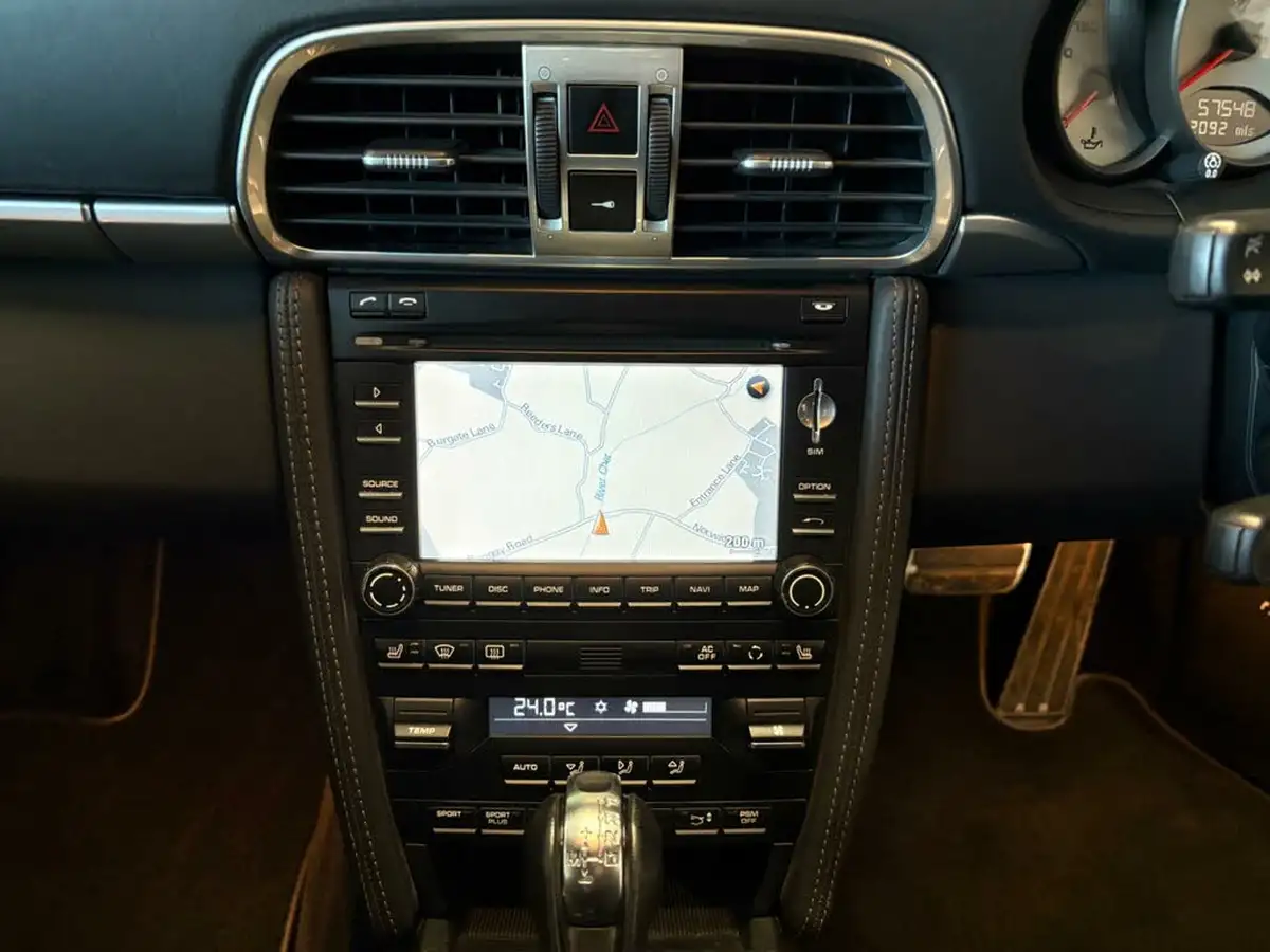 2010-porsche-911-38-carrera-4-s-cabriolet-pdk-big-23