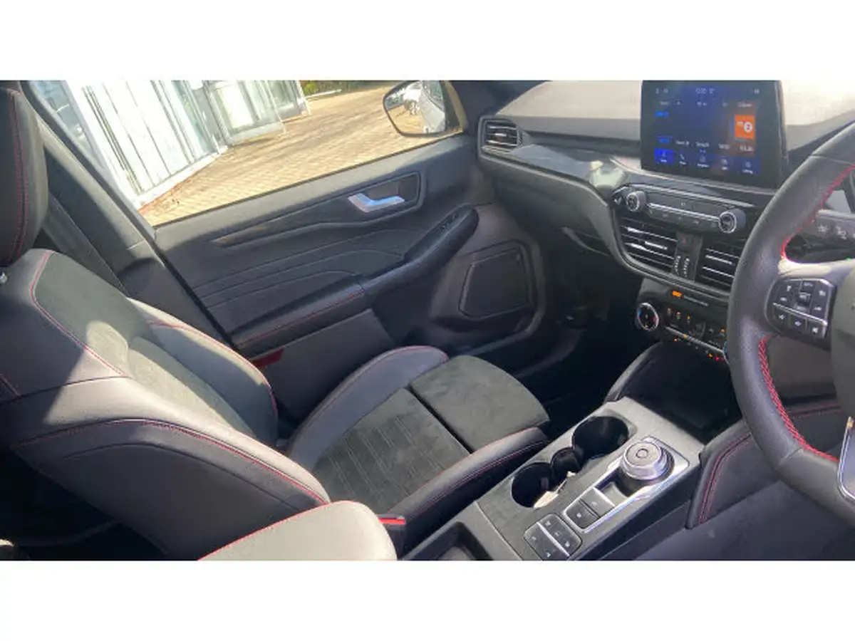 2024-ford-kuga-25t-graphite-tech-edition-225ps-phev-big-13