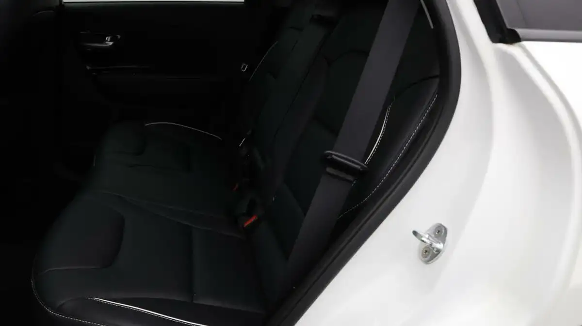 2022-kia-e-niro-ev-4-big-15