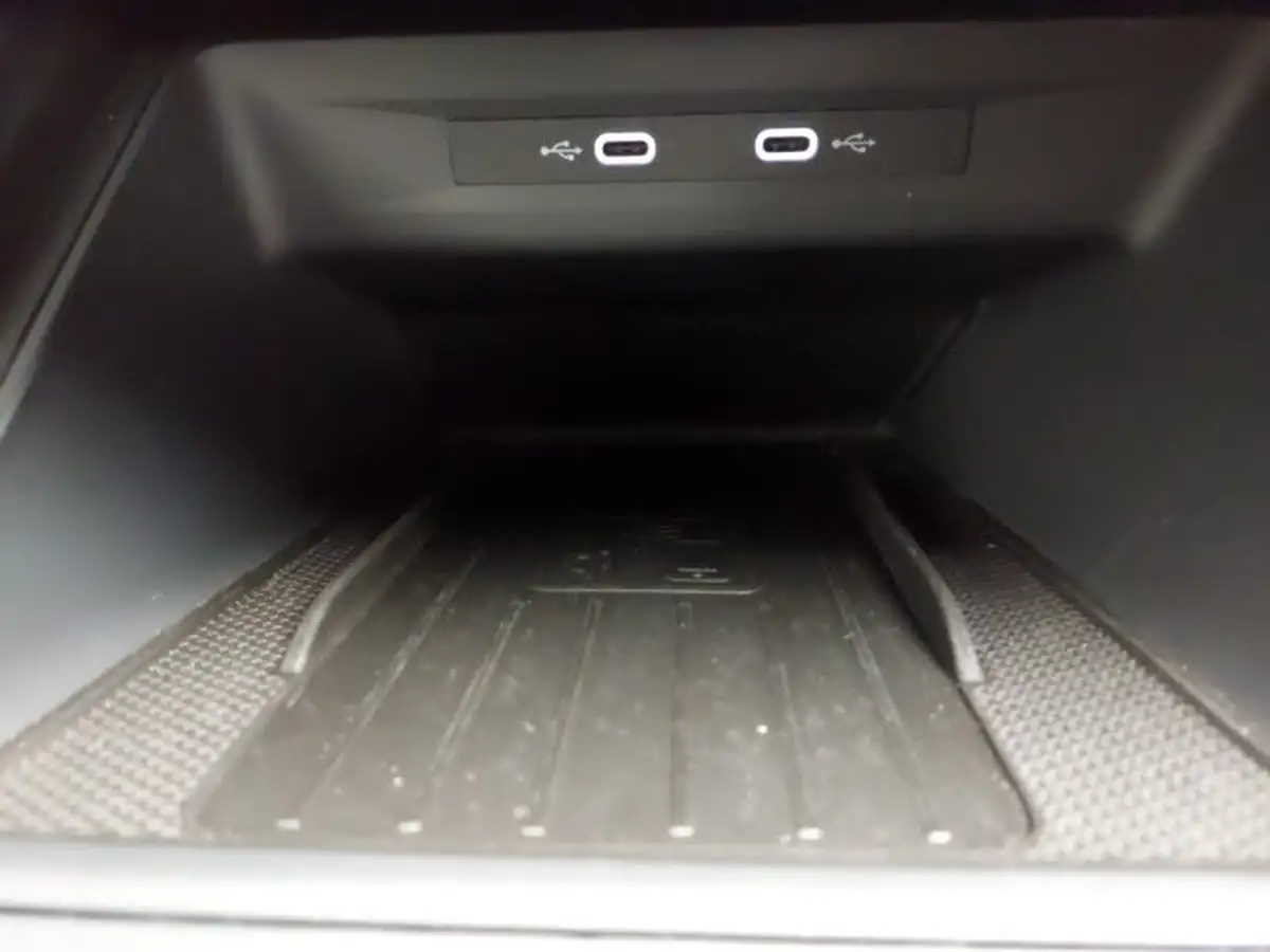 2022-cupra-formentor-15-tsi-v2-big-17