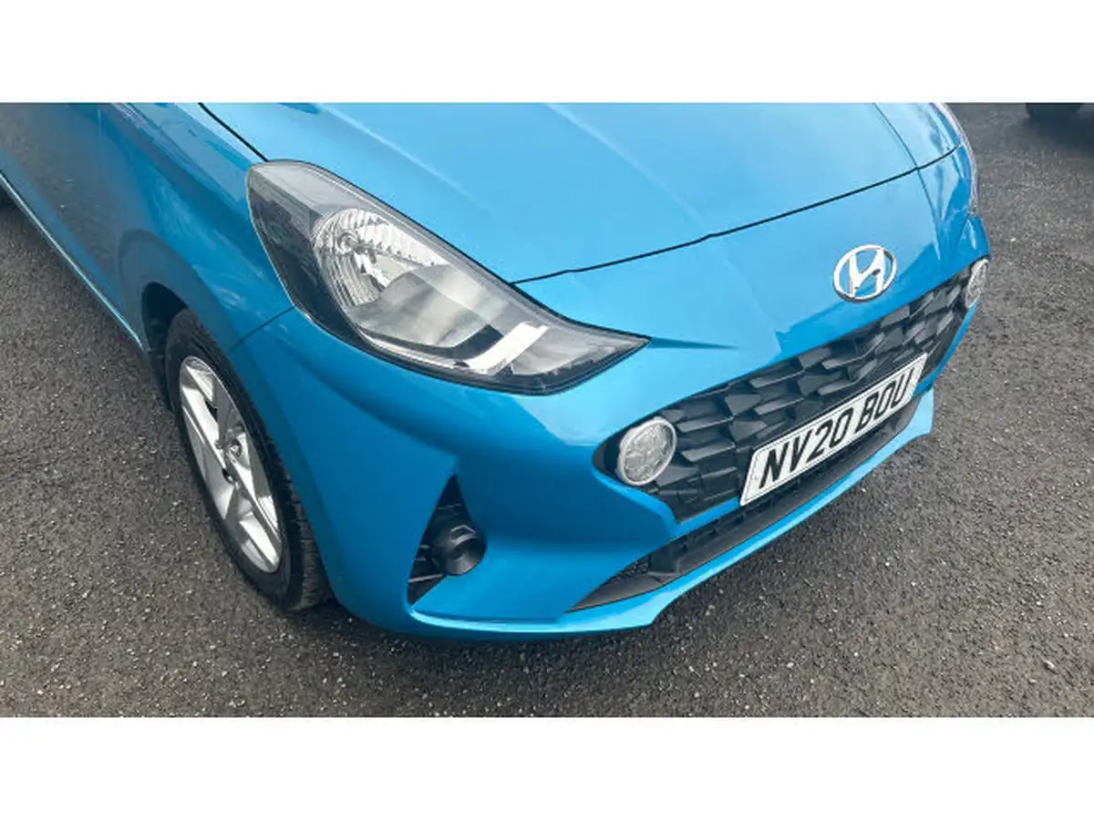 2020-hyundai-i10-10-se-connect-big-28