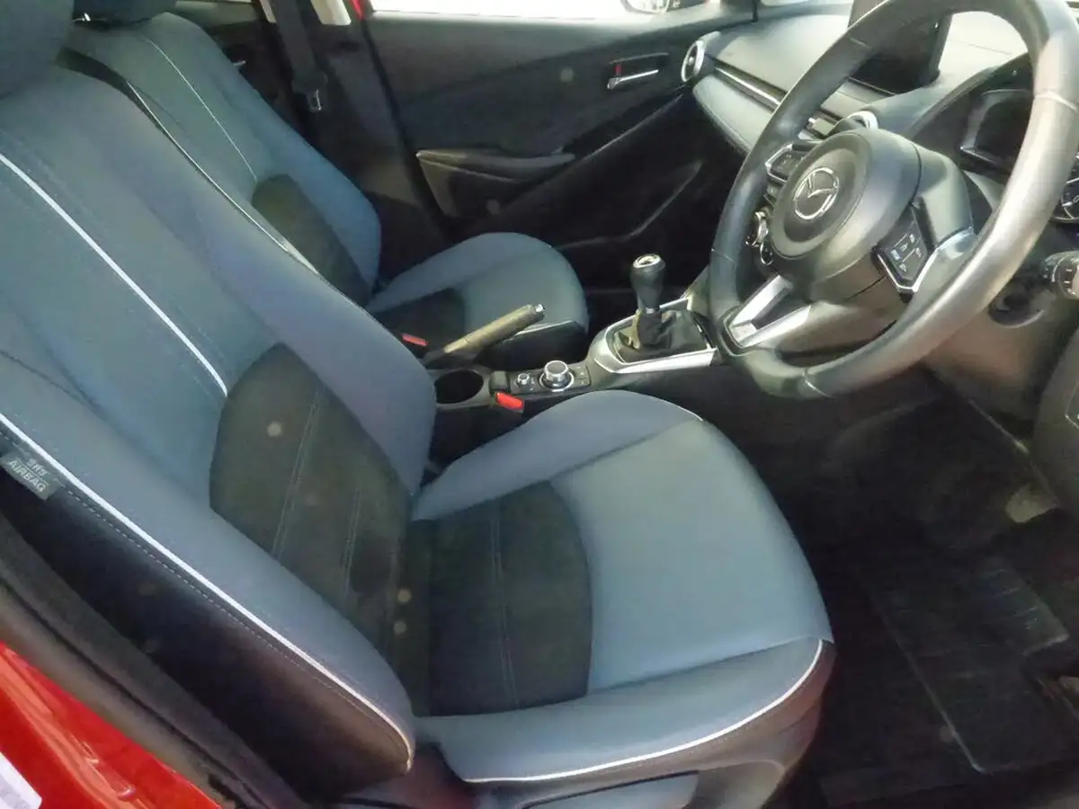 2023-mazda-mazda2-15-e-skyactiv-g-gt-sport-big-8