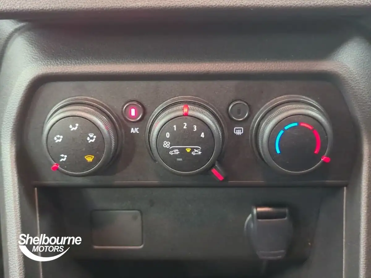 2024-dacia-sandero-stepway-10-tce-expression-100bhp-bi-fuel-big-27